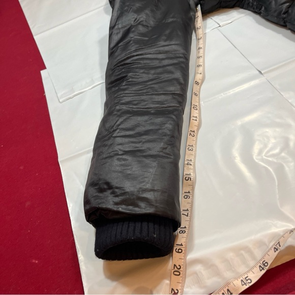 Betsey Johnson BLACK LONG Puffer COAT Zip Pockets Knit Ribbed High Collar Cuff L - Picture 2 of 16